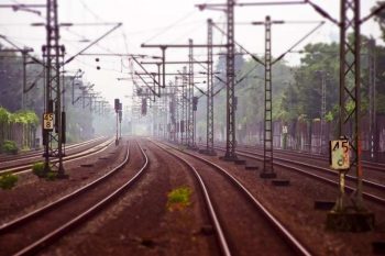 grižtą traukinių reisai į Lenkiją